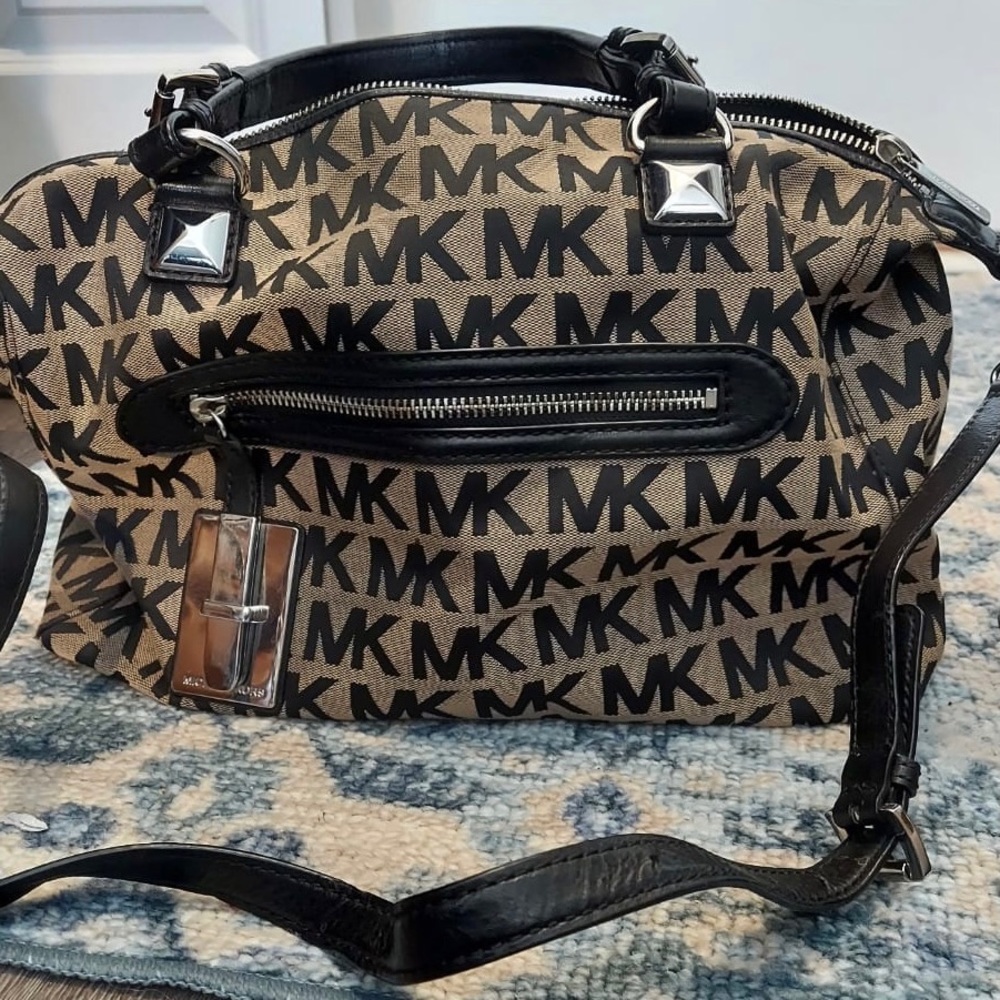 Michael Kors bag